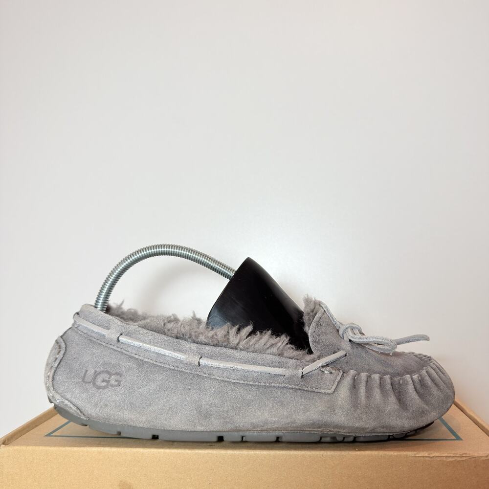 UGG Bella II Womens Size 10 Gray Suede Moccasin Slippers Casual Comfort Shoes